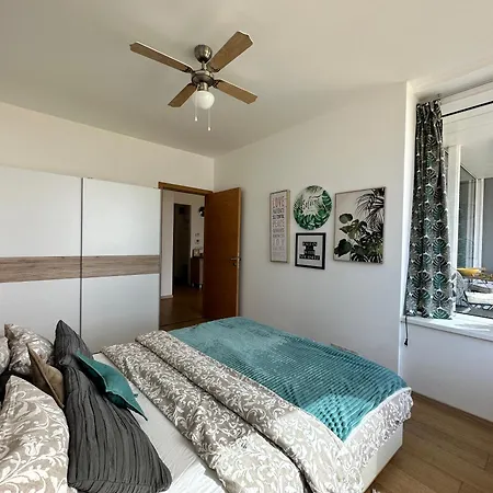 2 In 1 Building * ブラチスラヴァ