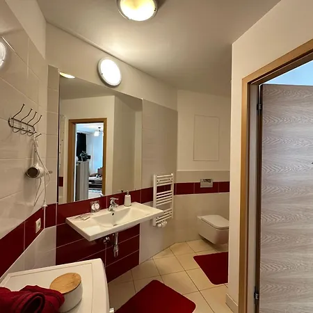 アパート 2 In 1 Building ブラチスラヴァ