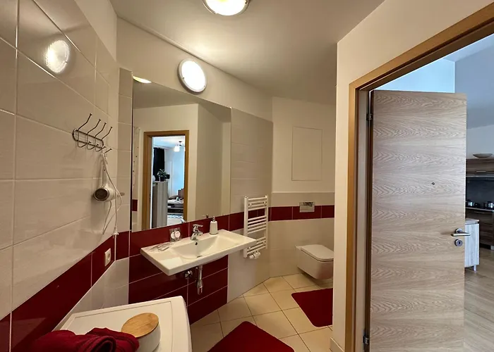 Apartment 2 In 1 Building Pressburg