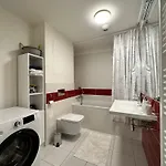 2 In 1 Building Apartment *