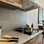 Apartment 2 In 1 Building